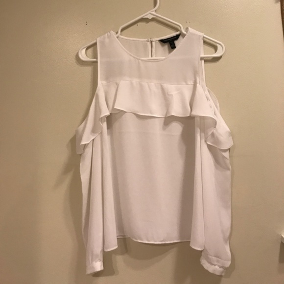 New Banana Republic Cold Shoulder Blouse - Picture 4 of 4